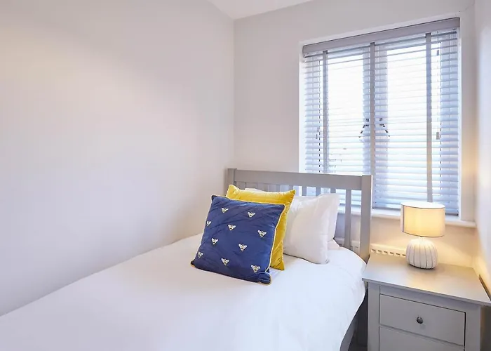 Host&stay - Jet @ Spa Well * Whitby